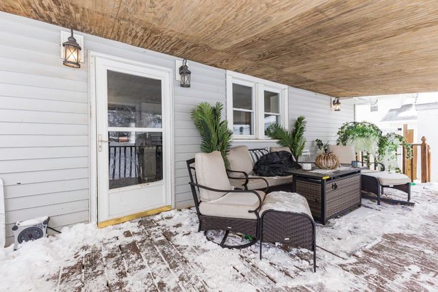 216 E Cedar Street, Albany, IN 47320