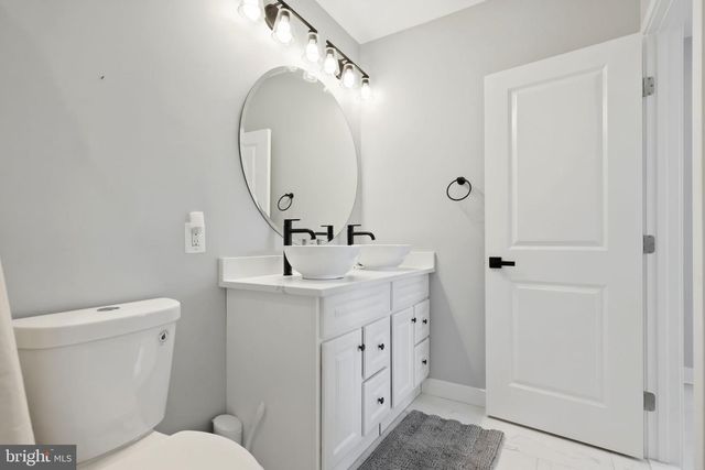 706 LONGFELLOW ST NW, Washington, DC 20011