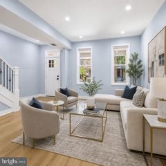 706 LONGFELLOW ST NW, Washington, DC 20011