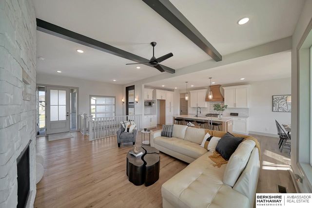 3656 S 217 Street, Elkhorn, NE 68022