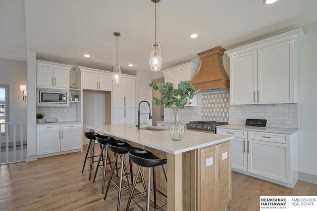 3656 S 217 Street, Elkhorn, NE 68022