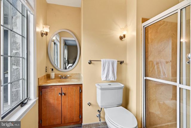 954 SAINT MATTHEWS RD, Chester Springs, PA 19425