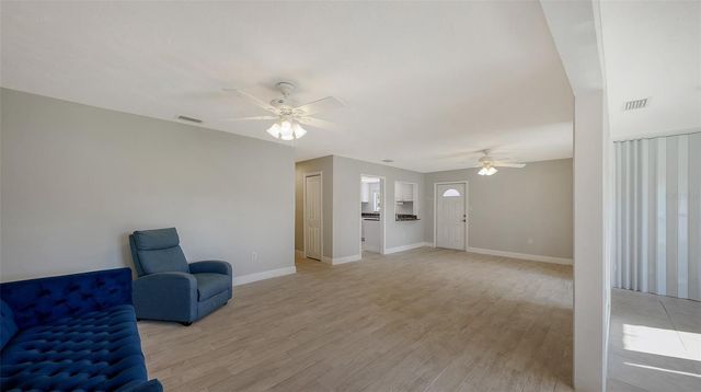 157 VISTA HERMOSA CIRCLE, Sarasota, FL 34242