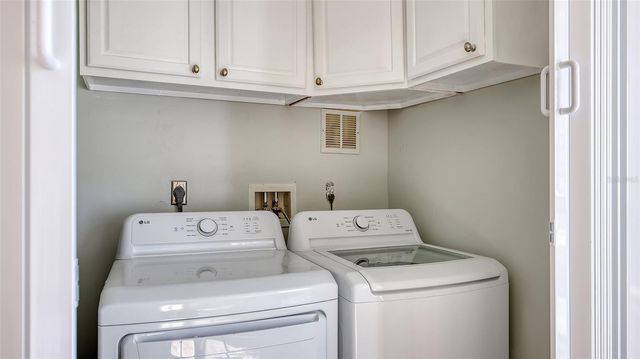 157 VISTA HERMOSA CIRCLE, Sarasota, FL 34242