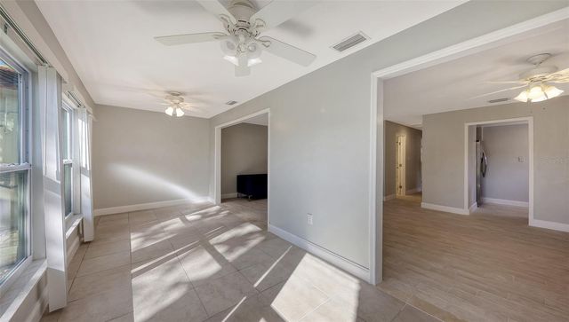 157 VISTA HERMOSA CIRCLE, Sarasota, FL 34242