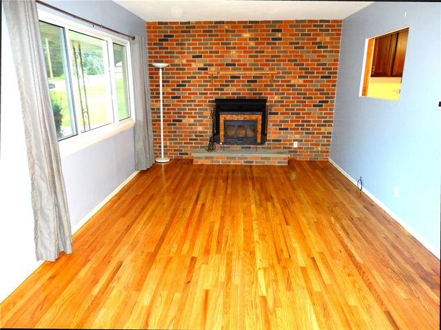 1315 Lehigh Station Road, Henrietta, NY 14467