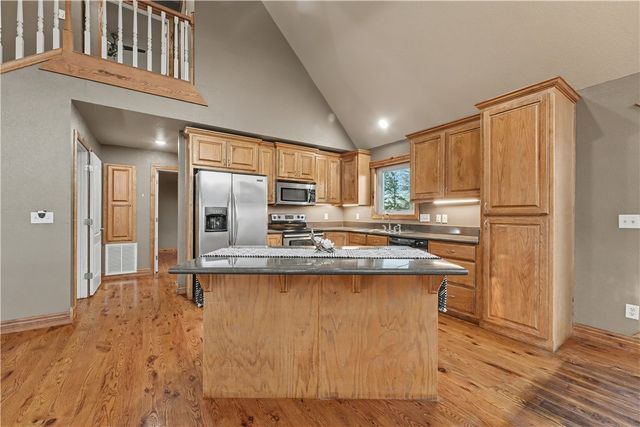 8063 Gum Lane, Rogers, AR 72756