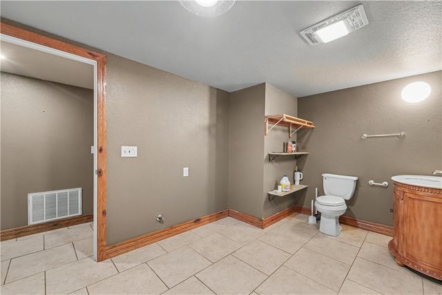 8063 Gum Lane, Rogers, AR 72756