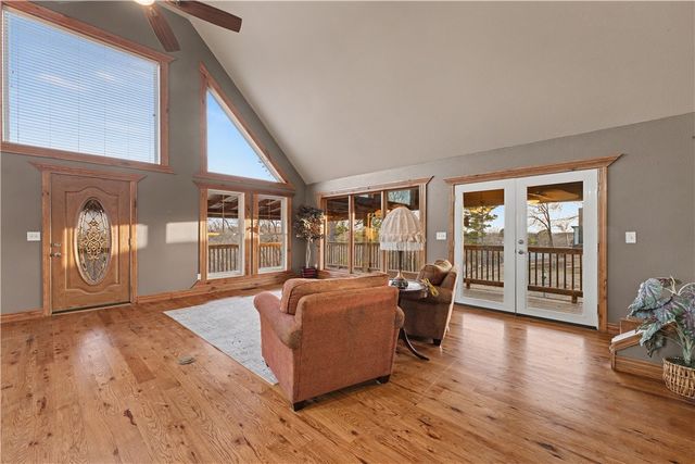 8063 Gum Lane, Rogers, AR 72756