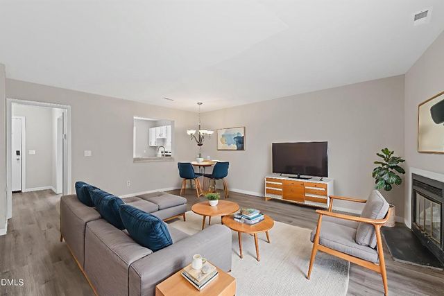 887 Dalewood Drive, Raleigh, NC 27610