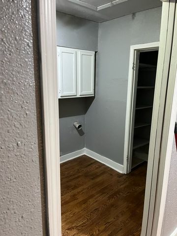 1008 N 1008 Avenue, Tulsa, OK 74110