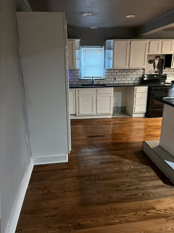 1008 N 1008 Avenue, Tulsa, OK 74110