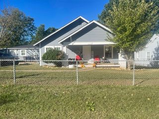 1008 N 1008 Avenue, Tulsa, OK 74110