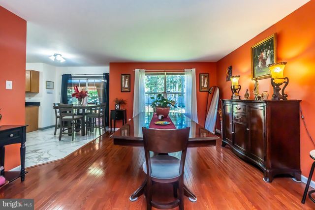 112 COUNTRY RUN DR, Coatesville, PA 19320