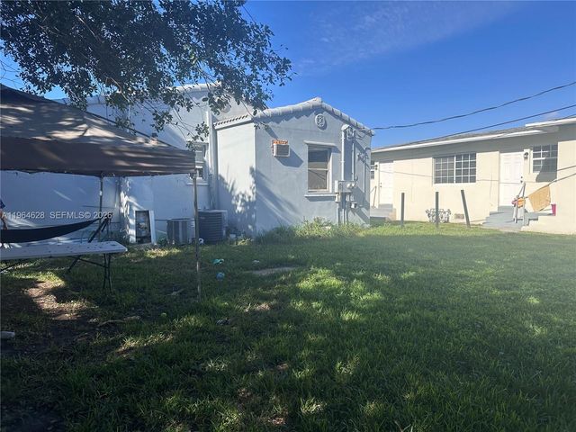 2125 Bay Dr C, Miami Beach, FL 33141