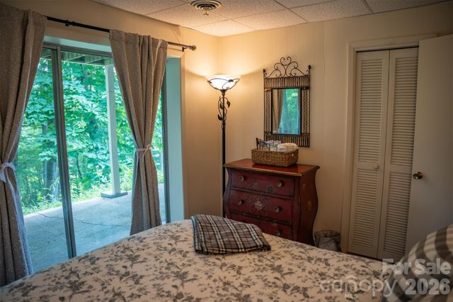 1967 Mckinney Mine Road, Spruce Pine, NC 28777
