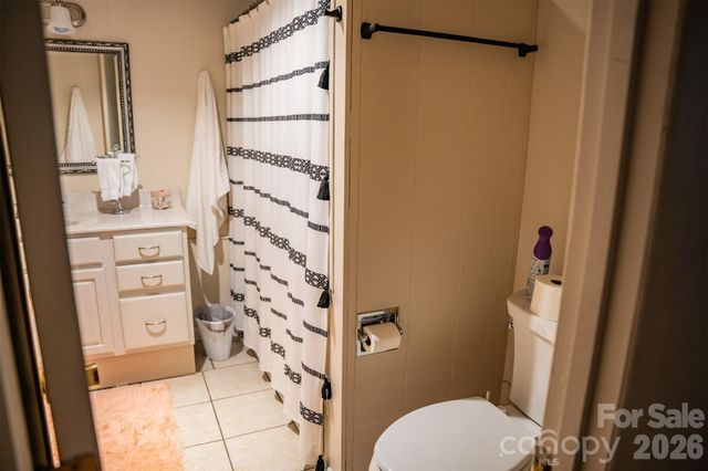 1967 Mckinney Mine Road, Spruce Pine, NC 28777
