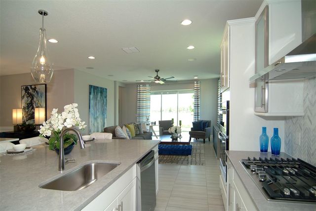 5559 NICKERBEAN STREET, Apopka, FL 32712