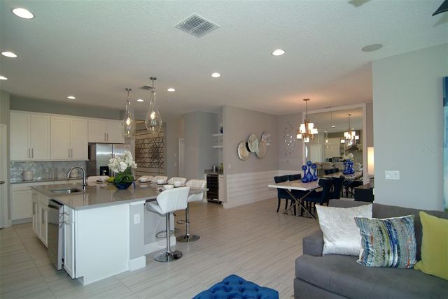 5559 NICKERBEAN STREET, Apopka, FL 32712