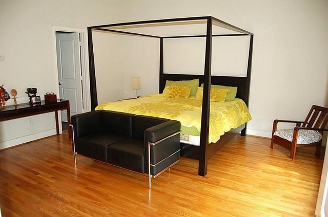 2220 Portsmouth Street A, Houston, TX 77098