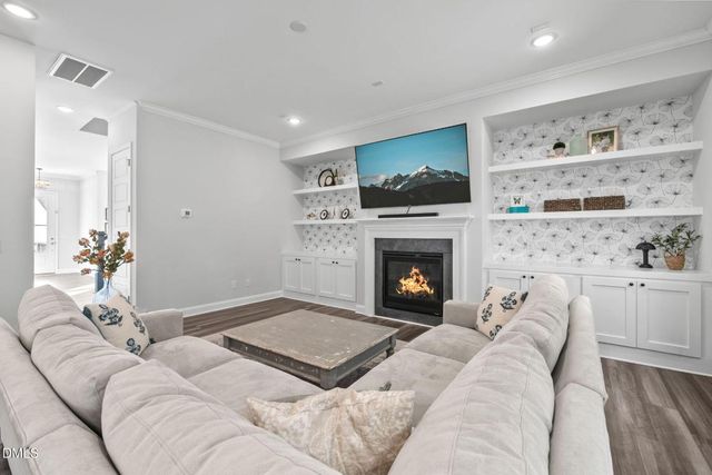 328 Silent Bend, Holly Springs, NC 27540