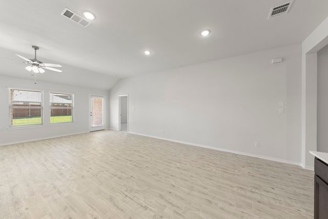 215 Van Horn Drive, Terrell, TX 75160