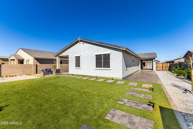 3475 E ISLA Avenue, San Tan Valley, AZ 85143