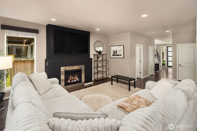 2525 122nd Place SE, Everett, WA 98208