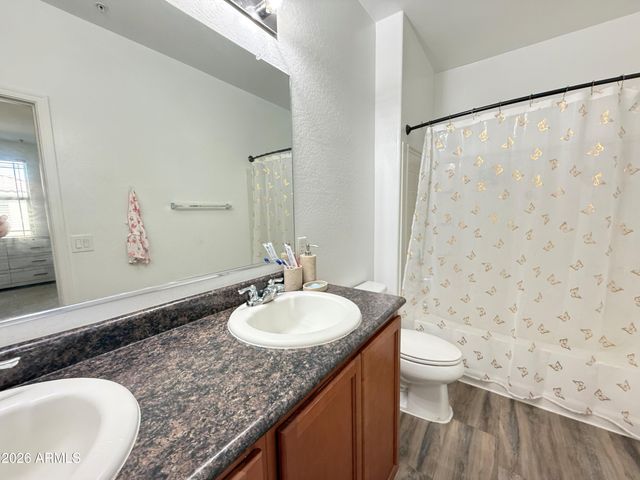 8115 W Lynwood Street, Phoenix, AZ 85043