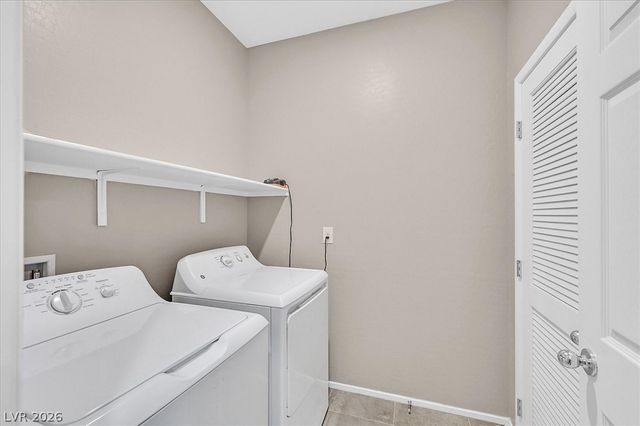 2715 Amazing Meadows Avenue 2181, North Las Vegas, NV 89031