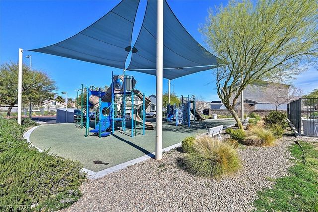 2715 Amazing Meadows Avenue 2181, North Las Vegas, NV 89031