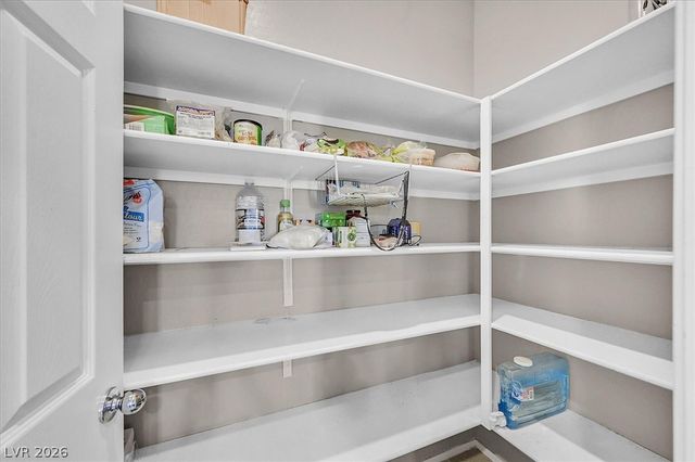 2715 Amazing Meadows Avenue 2181, North Las Vegas, NV 89031