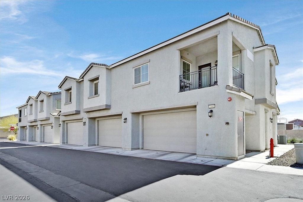 2715 Amazing Meadows Avenue 2181, North Las Vegas, NV 89031