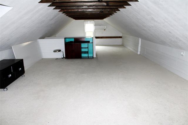 192 Plum Acres Lane, West Point, TX 78963