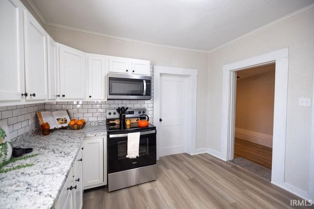 2823 S Vine Street, Muncie, IN 47302