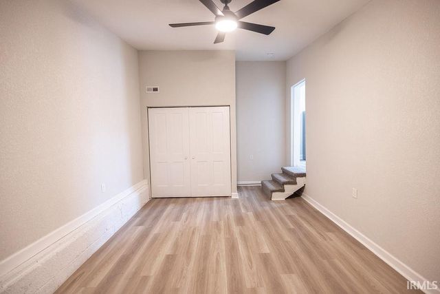 2823 S Vine Street, Muncie, IN 47302