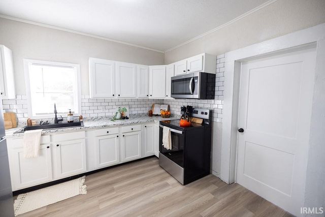 2823 S Vine Street, Muncie, IN 47302