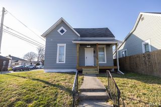 2823 S Vine Street, Muncie, IN 47302