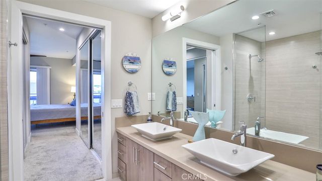 3025 Byron Street 201, Point Loma, CA 92106