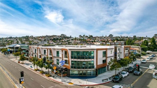 3025 Byron Street 201, Point Loma, CA 92106