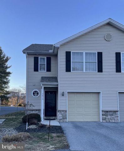 7876 MANADA CT, Harrisburg, PA 17112