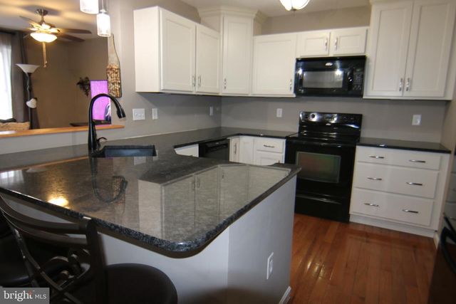 7876 MANADA CT, Harrisburg, PA 17112