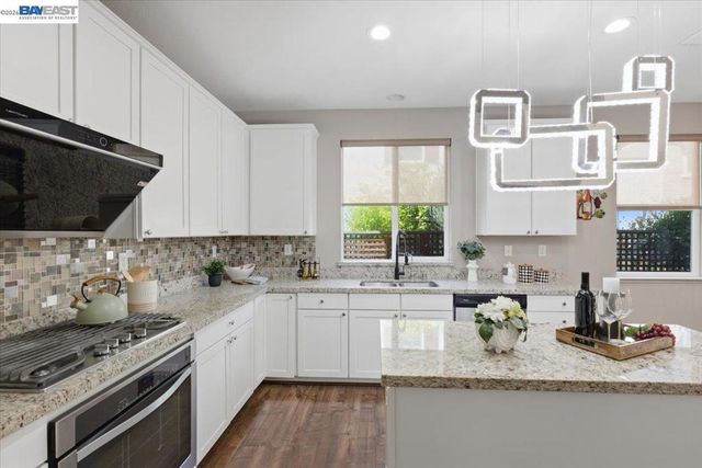 370 Misty Cir, Livermore, CA 94550