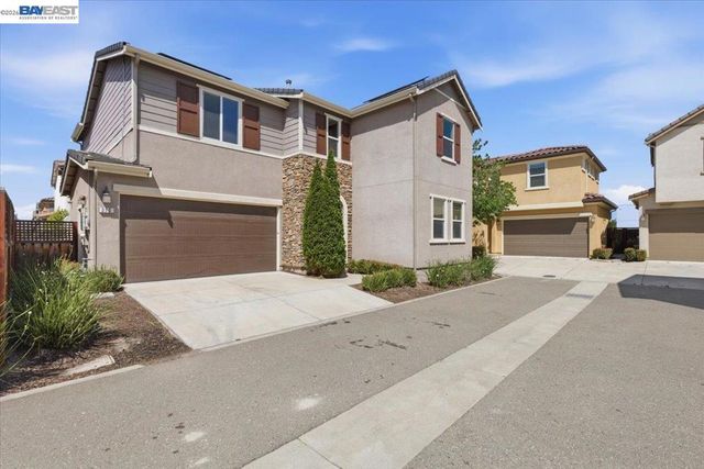 370 Misty Cir, Livermore, CA 94550