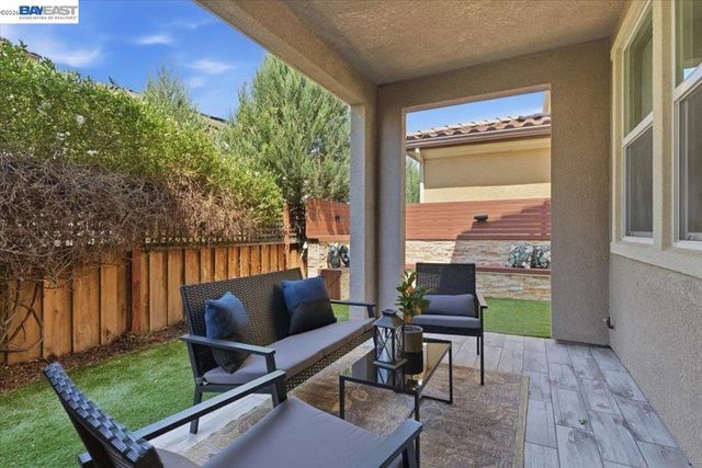 370 Misty Cir, Livermore, CA 94550