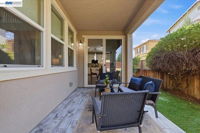 370 Misty Cir, Livermore, CA 94550
