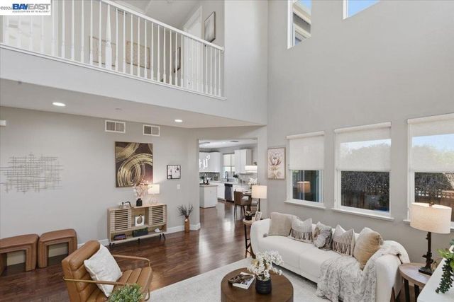 370 Misty Cir, Livermore, CA 94550