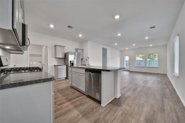 6067 Diamond Vista Court, Spring, TX 77373