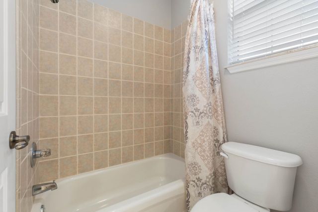 21 Whitehall Ct, Flagler Beach, FL 32136