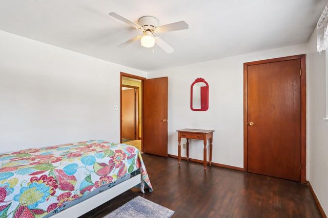 1455 Hillside DRIVE, Waukesha, WI 53186